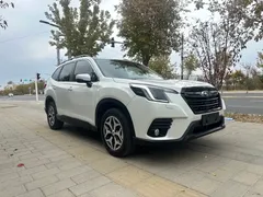 2022 Subaru Forester 2.0i AWD Luxury EyeSight, белый — фото 2