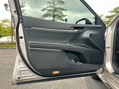 2023 Toyota Camry 2.5G Luxury — фото 4