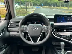 2023 Toyota Camry 2.5G Luxury — фото 7