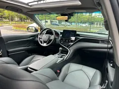 2023 Toyota Camry 2.5G Luxury — фото 12