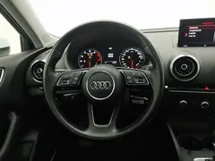 2020 Audi A3 Sportback 35 TFSI Fashion, белый — фото 11