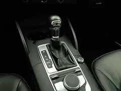 2020 Audi A3 Sportback 35 TFSI Fashion, белый — фото 13