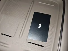 2025 Li Auto i8 Standard — фото 9
