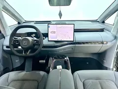 2025 Zeekr Mix Smart Driving, зелёный — фото 15
