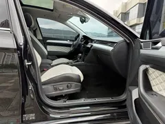 2023 Volkswagen Magotan 330TSI DCT Luxury, чёрный — фото 6