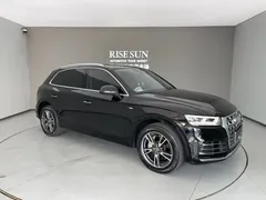 2020 Audi Q5L 40 TFSI Fashion, чёрный — фото 3