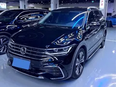 2022 Volkswagen Tiguan L 330TSI AT 2WD R-Line, чёрный — фото 1