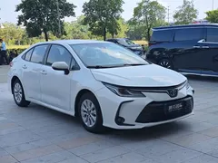 2021 Toyota Corolla TNGA 1.5L CVT Pioneer, белый — фото 2