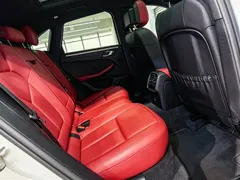 2021 Porsche Macan 2.0T — фото 12