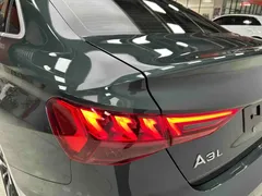 2022 Audi A3L Limousine 35 TFSI Fashion Sport, зелёный — фото 23