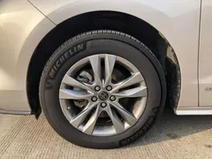 2023 Toyota Sienna 2.5L Hybrid Comfort — фото 16