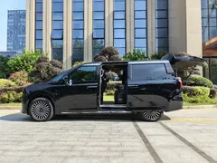 2024 Zeekr 009 6-Seat Executive 4WD 108kWh, чёрный — фото 4