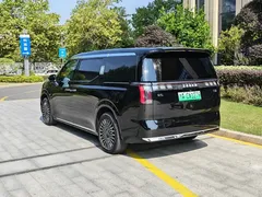 2024 Zeekr 009 6-Seat Executive 4WD 108kWh, чёрный — фото 6