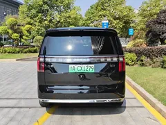2024 Zeekr 009 6-Seat Executive 4WD 108kWh, чёрный — фото 7