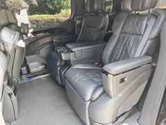 2024 Zeekr 009 6-Seat Executive 4WD 108kWh, чёрный — фото 11