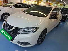 2021 Nissan Tiida 1.6L CVT Premium, белый — фото 2