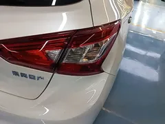 2021 Nissan Tiida 1.6L CVT Premium, белый — фото 8