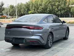 2024 BYD Qin L PHEV 80km Leading — фото 4