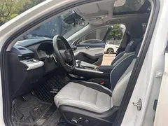 2021 Geely Preface 2.0TD Premium, белый — фото 4