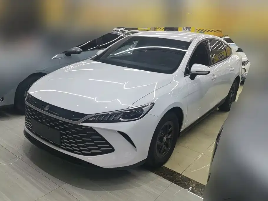 2025 BYD Qin PLUS DM-i PHEV Smart Driving 55km Leading