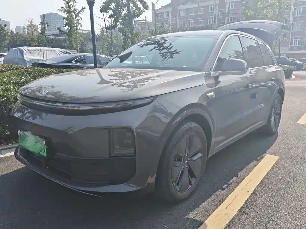 2024 Li Auto L6