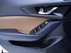 2021 Mazda CX-4 2.0L AT 2WD, белый — фото 9