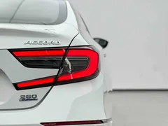 2022 Honda Accord 260TURBO Luxury, белый — фото 15