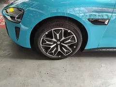 2024 Xiaomi SU7 RWD Long Range Smart Driving, синий — фото 25