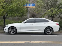 2023 BMW 3 Series 320Li M Sport Package, белый — фото 8
