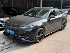 2022 Changan UNI-V 1.5T Sport, чёрный — фото 1