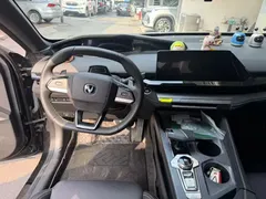 2022 Changan UNI-V 1.5T Sport, чёрный — фото 6