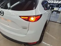 2021 Mazda CX-5 2.0L AT 2WD, белый — фото 8