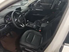 2021 Mazda CX-5 2.0L AT 2WD, белый — фото 15