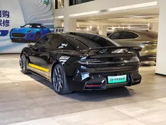 2025 Xiaomi SU7 Ultra Ultra, чёрный — фото 4