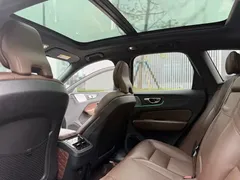 2021 Volvo XC60 4WD Luxury, белый — фото 16