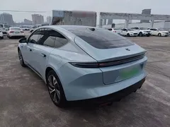 2022 Nio ET5 75kWh, синий — фото 5