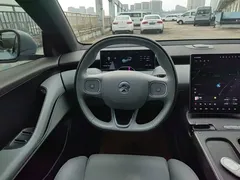 2022 Nio ET5 75kWh, синий — фото 11
