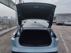 2022 Nio ET5 75kWh, синий — фото 19