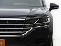 2021 Volkswagen Touareg 3.0TSI Sport Package, чёрный — фото 6