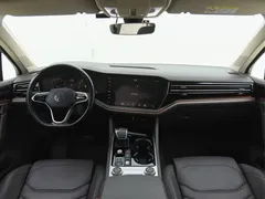 2021 Volkswagen Touareg 3.0TSI Sport Package, чёрный — фото 13