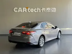 2023 Toyota Camry Hybrid 2.5HGVP Leading — фото 4
