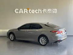 2023 Toyota Camry Hybrid 2.5HGVP Leading — фото 6