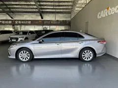 2023 Toyota Camry Hybrid 2.5HGVP Leading — фото 8