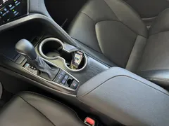 2023 Toyota Camry Hybrid 2.5HGVP Leading — фото 16