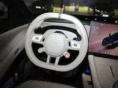 2025 Xiaomi YU7 4WD Pro, синий — фото 15