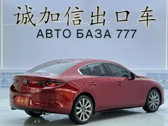 2022 Mazda 3 2.0L AT — фото 4