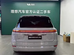 2025 Li Auto L9 Smart Refresh — фото 9