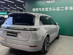2025 Li Auto L9 Smart Refresh — фото 11