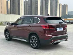 2021 BMW X1 Premium — фото 3