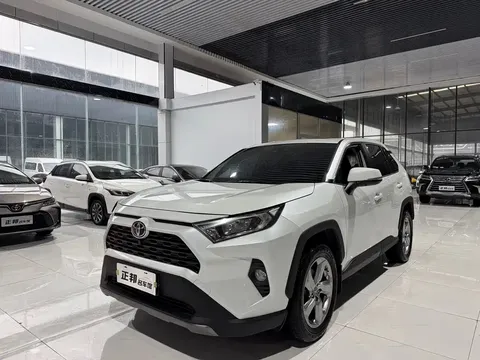 2021 Toyota RAV4 2.0L CVT 2WD Fashion